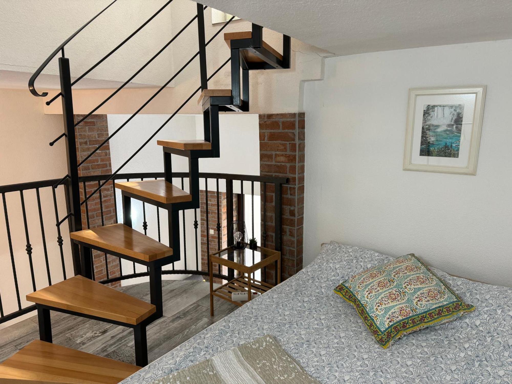 Apartment Tena Сен Екстериор снимка